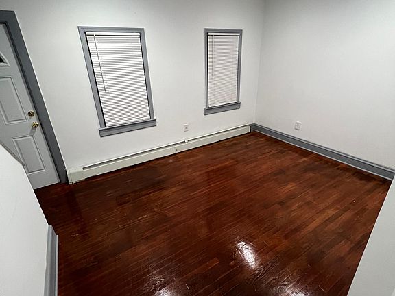2nd image of 49 Bush Ave