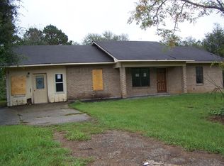 33 Mount Olive Rd, Tylertown, MS 39667
