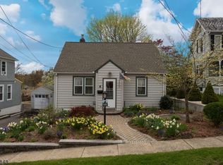 6 Ashford St, Newton, NJ 07860