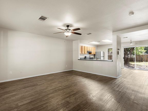 5th image of 10643 Marshitahs Way