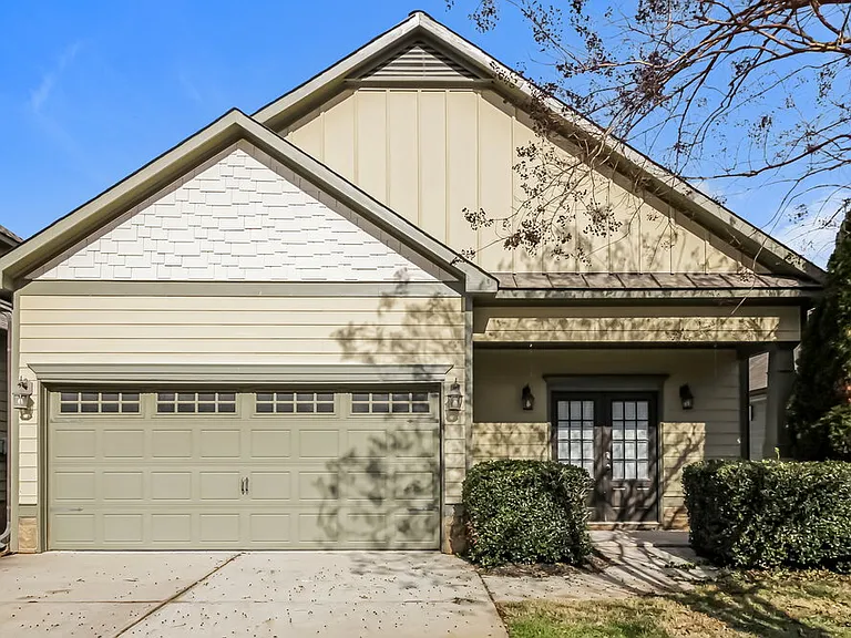 34 Samuel Way NW — Photo 1