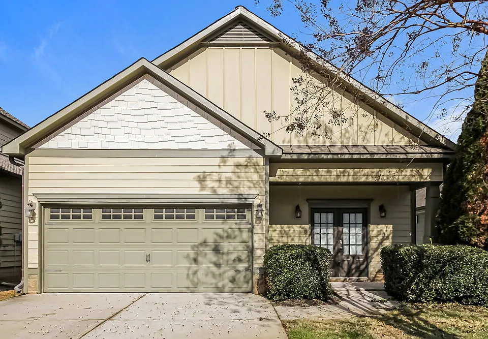 34 Samuel Way NW