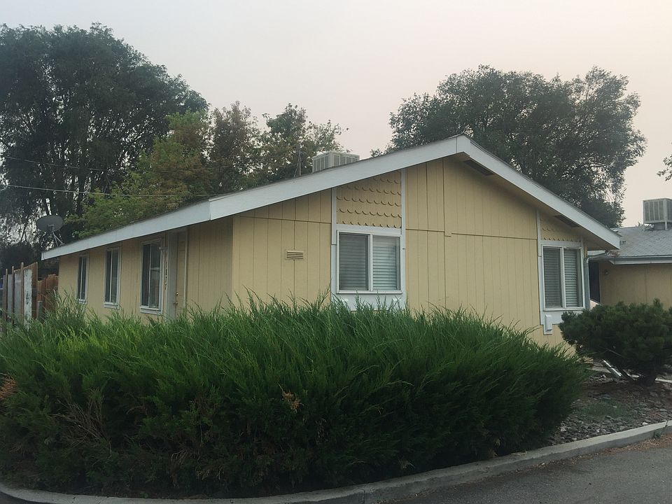 2nd image of 1877 4th Ave E