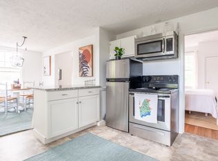 269 Foreside Rd #1A, Falmouth, ME 04105