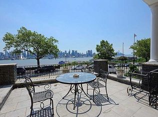 1023 Boulevard E APT 1, Weehawken, NJ 07086