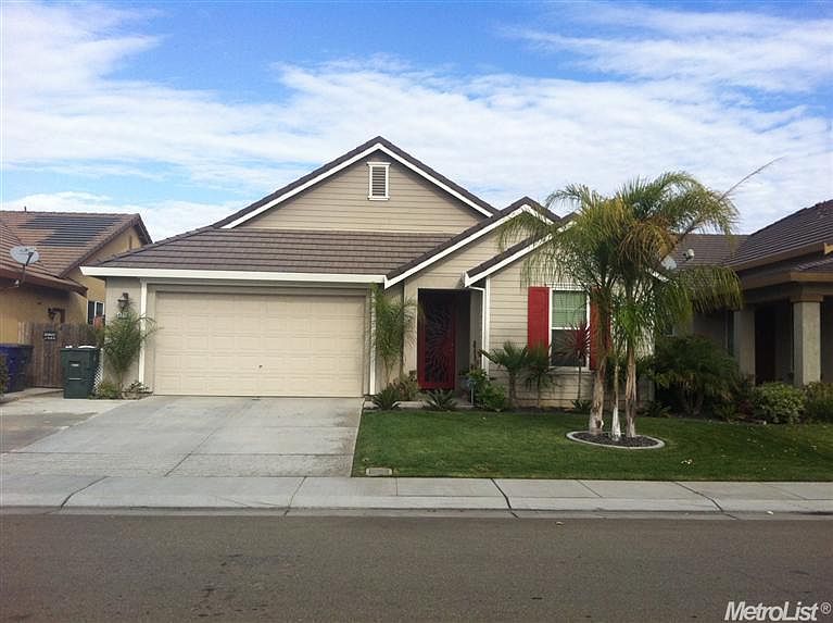 1st image of 1710 Dalia Ln