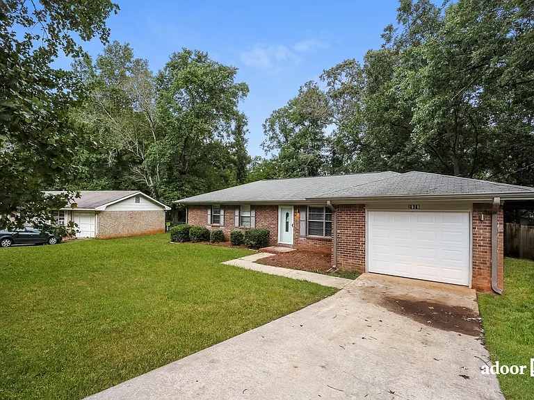 2928 Ann Marie Ln — Photo 3