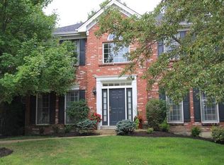1549 Clayton Woods Ct, Ballwin, MO