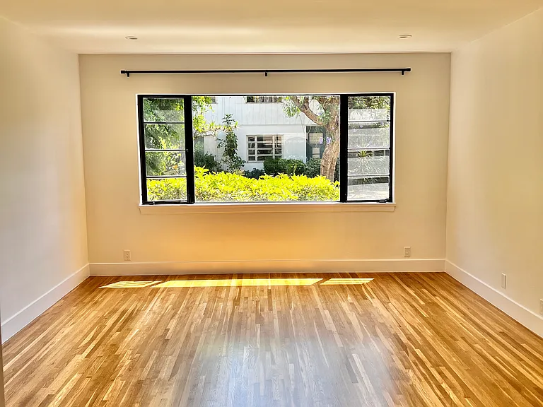 6234 La Mirada Ave — Photo 12