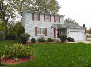 806 Alameda Ave, Sheffield Lake, OH 44054