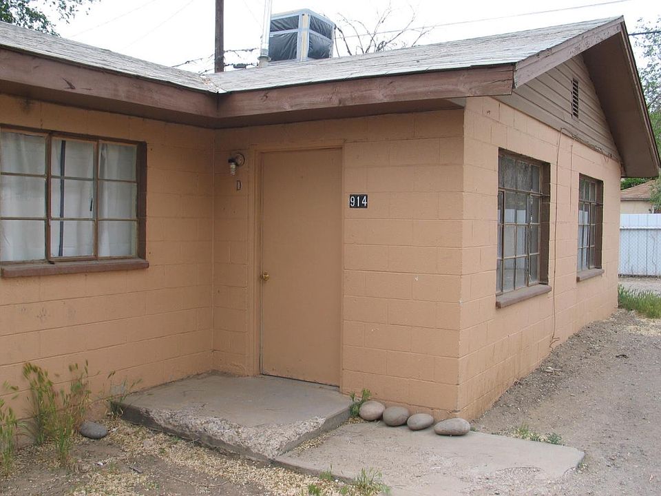 1st image of 914 Walnut Dr APT D