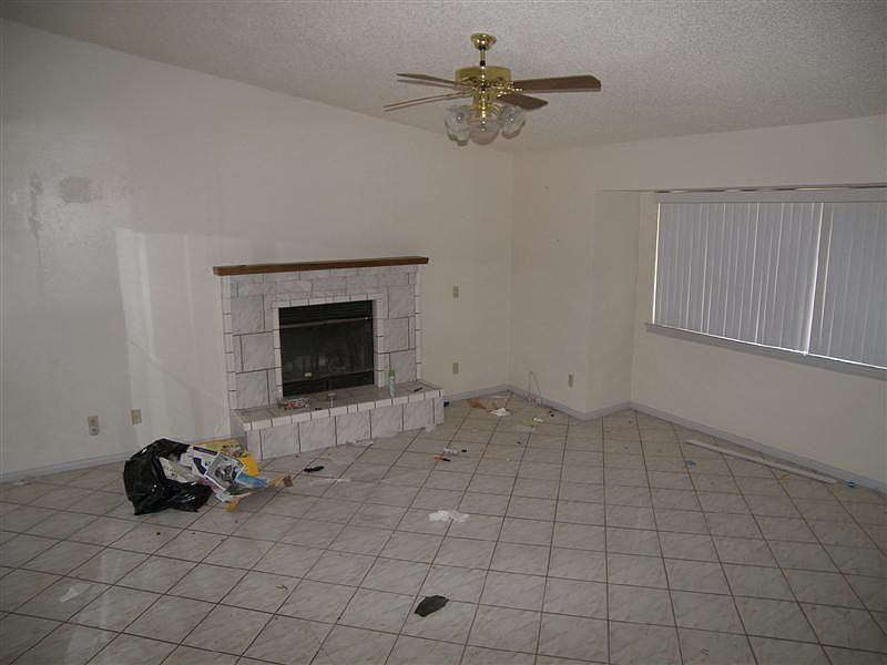 2nd image of 8161 Viburnum Ave