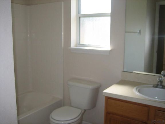 5th image of 18 Rippling Brook Dr