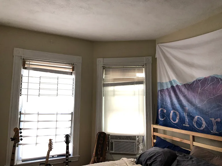 1st Room