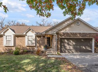 857 Ridgebrook Rd, Lexington, KY 40509