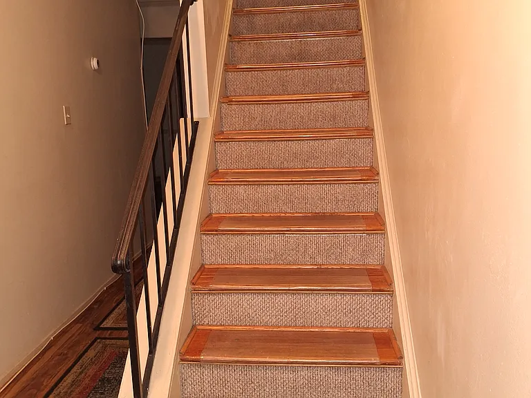 Hardwood steps to 2nd floor