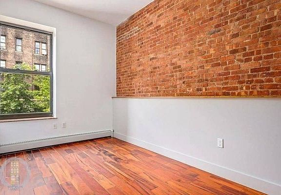 3rd image of 100 Edgecombe Ave #F2