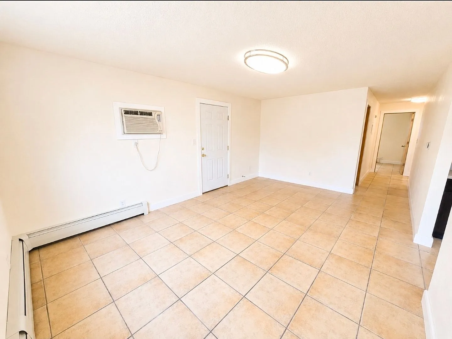 2909 Glen Dale Drive — Photo 3