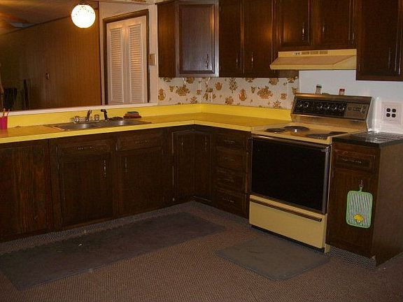 5th image of 1023 E Mahanoy St