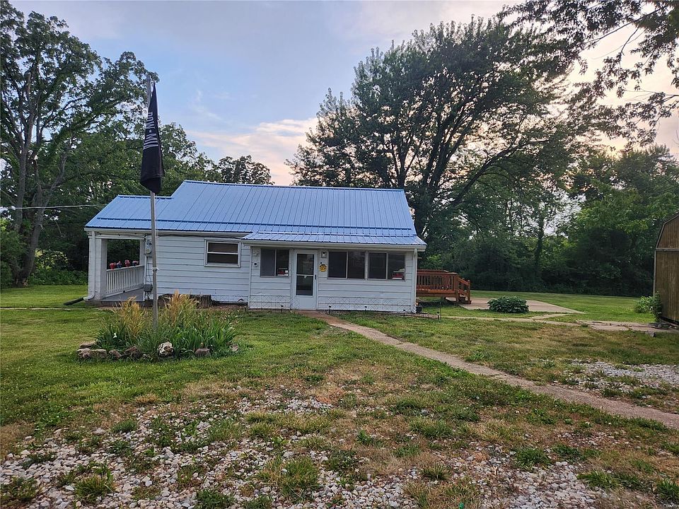 3704 Rd, De Soto, MO 63020 Zillow