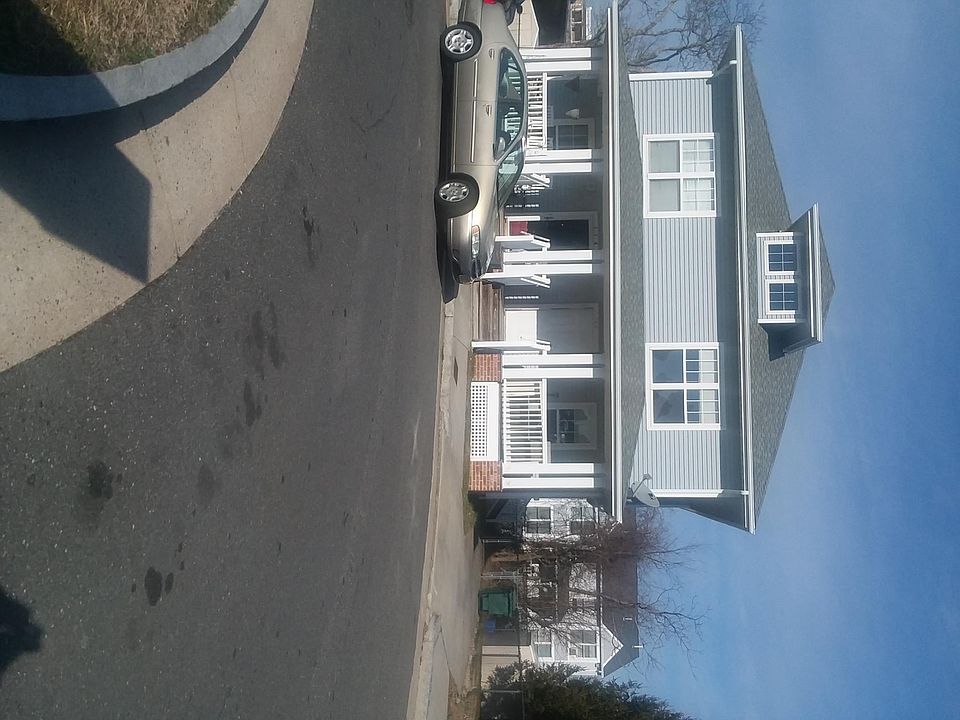 1st image of 115 Chesapeake Bay Ct