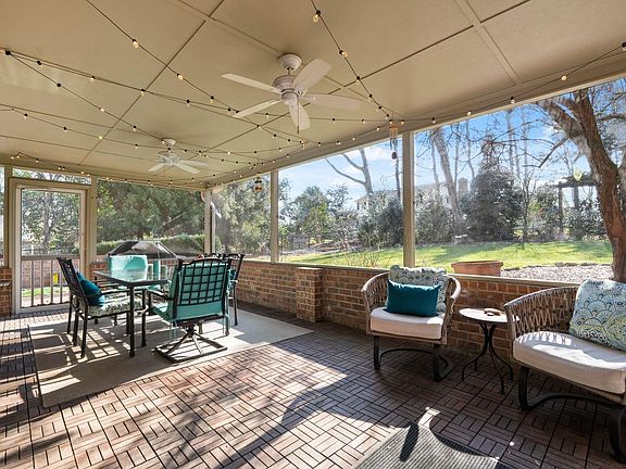 5th image of 212 Cape Charles Dr