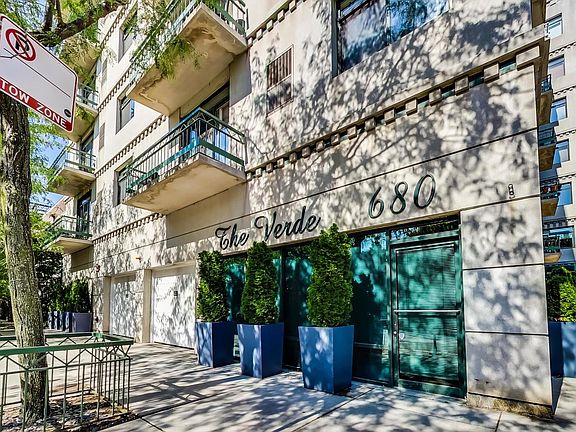 4th image of 680 N Green St APT 303