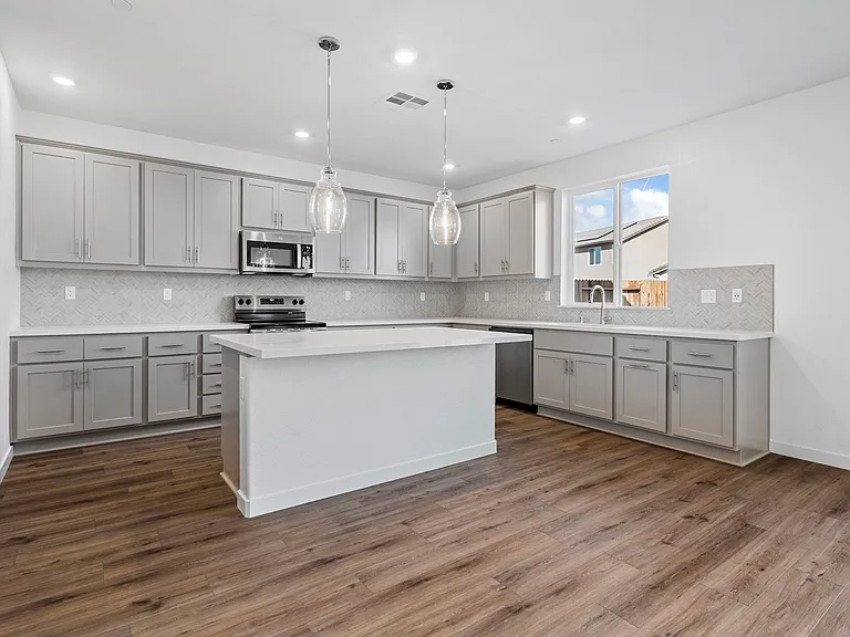 3477 Hoopwood Dr — Photo 6