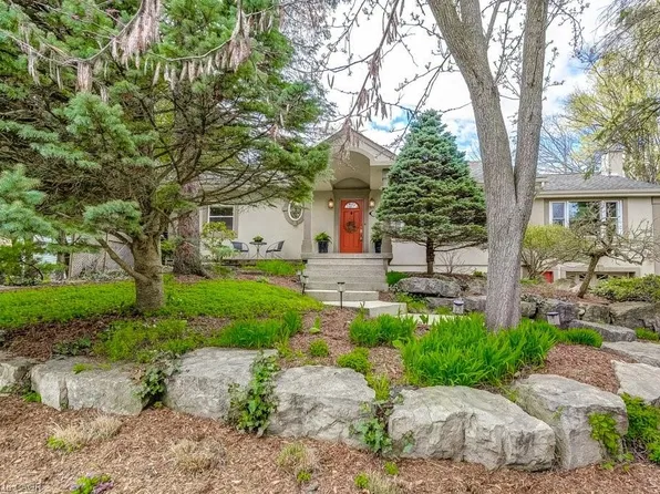 121 Elgin St, Waterdown, ON L0R 2H0