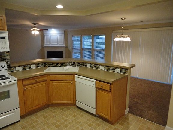2nd image of 5001 Babbling Brook Dr