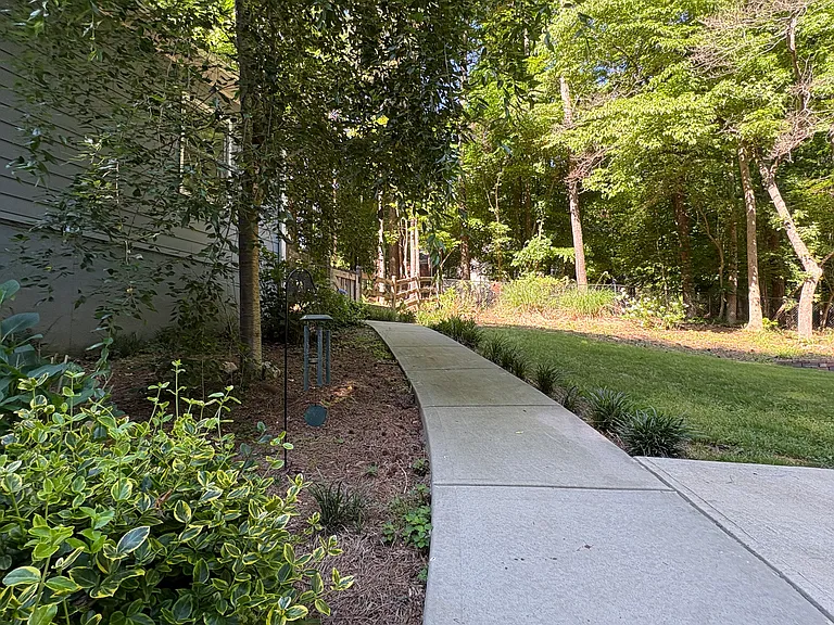 1002 Oak Way — Photo 31