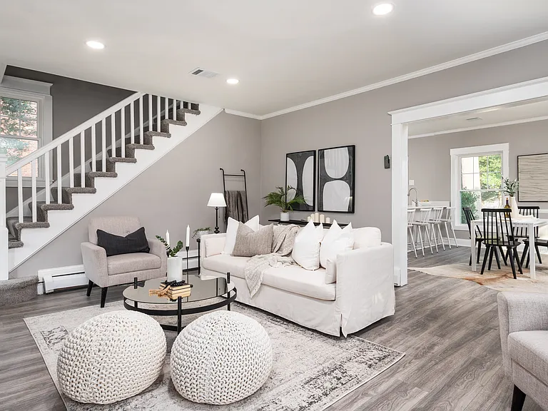 6 Oak Ln SW — Photo 3