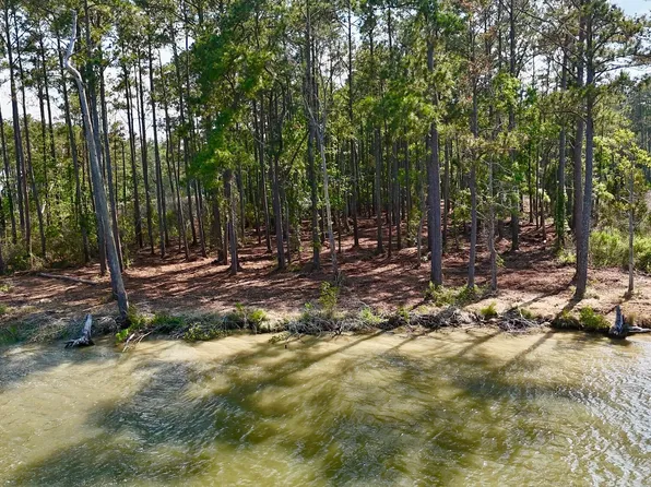 0 Seaview Ct Lot 10/10A, Bath, NC 27808