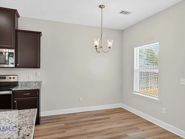 1026 Grayson Ave — Photo 11