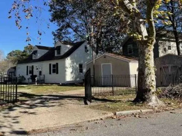 1347 Jenifer St, Norfolk, VA 23503