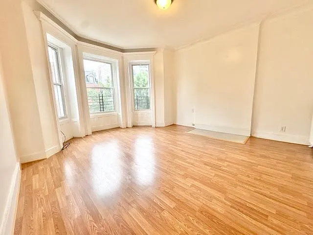 77 Herkimer St #1 — Photo 5