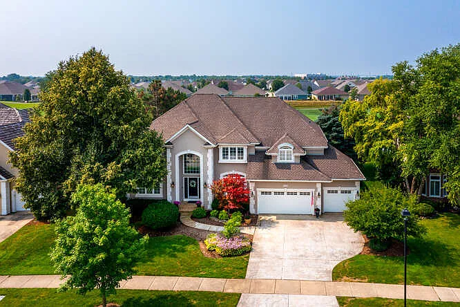 3448 White Eagle Dr photo 1