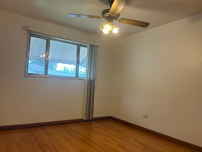 14842 Shepard Dr — Photo 5