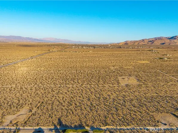6667 Peterson Rd, Twentynine Palms, CA 92277