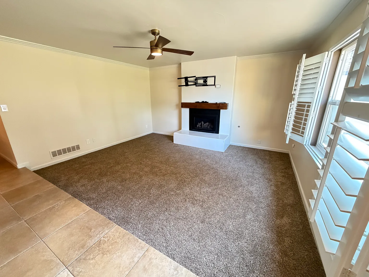 1265 W Pinedale Ave — Photo 1