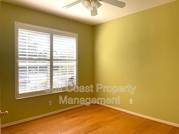 4th image of 1692 Old Summerwood Blvd