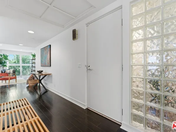 1927 Glendon Ave APT 202, Los Angeles, CA 90025