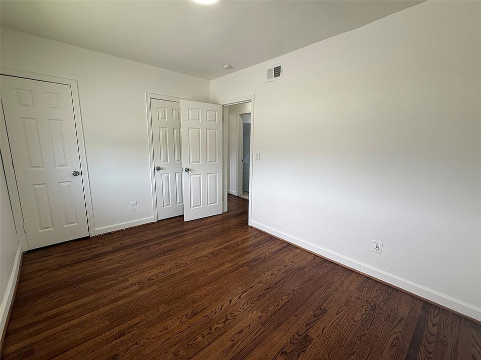 24720 Michigan Ave, photo 7