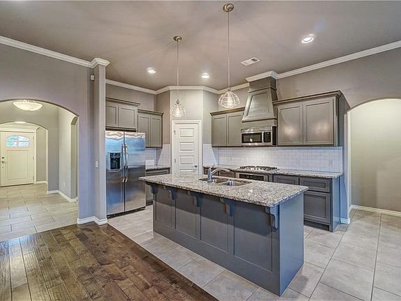 4th image of 13525 Leighton Ln