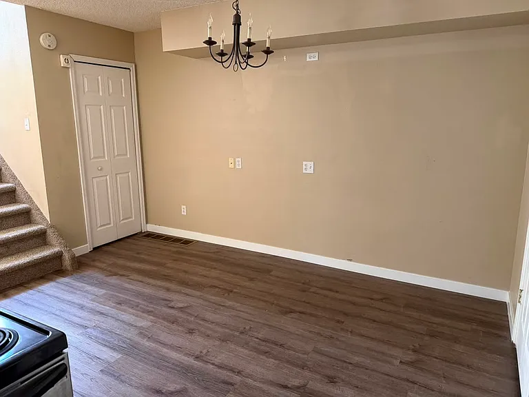 964 S Pitkin Ct — Photo 7