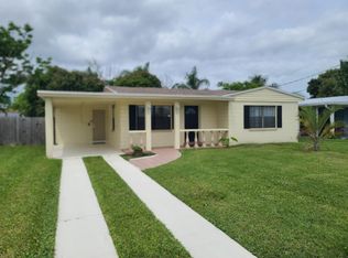 408 Iris Ln, Melbourne, FL 32901