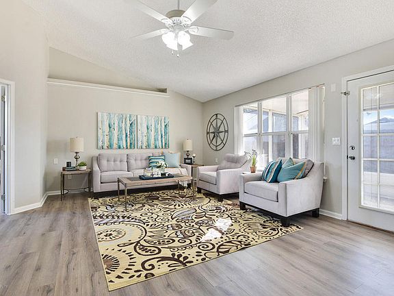 4th image of 2355 Tigress Ln