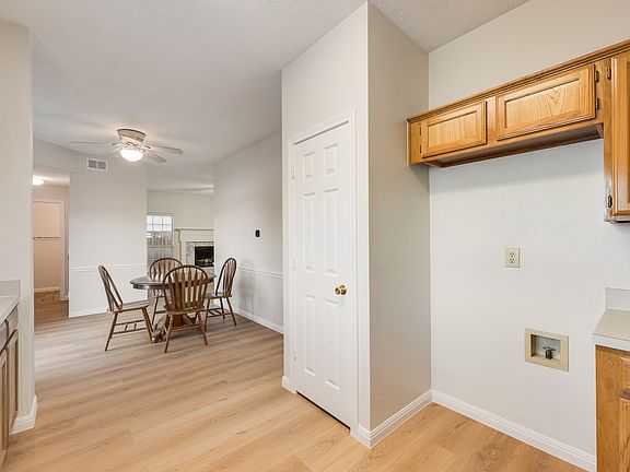5th image of 1507 Lakeshore Dr