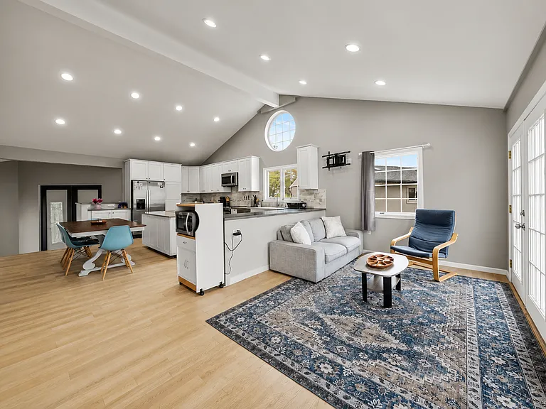 25A Ann Dr N — Photo 11