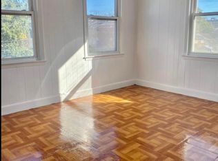1089 Gipson St #I, Far Rockaway, NY 11691